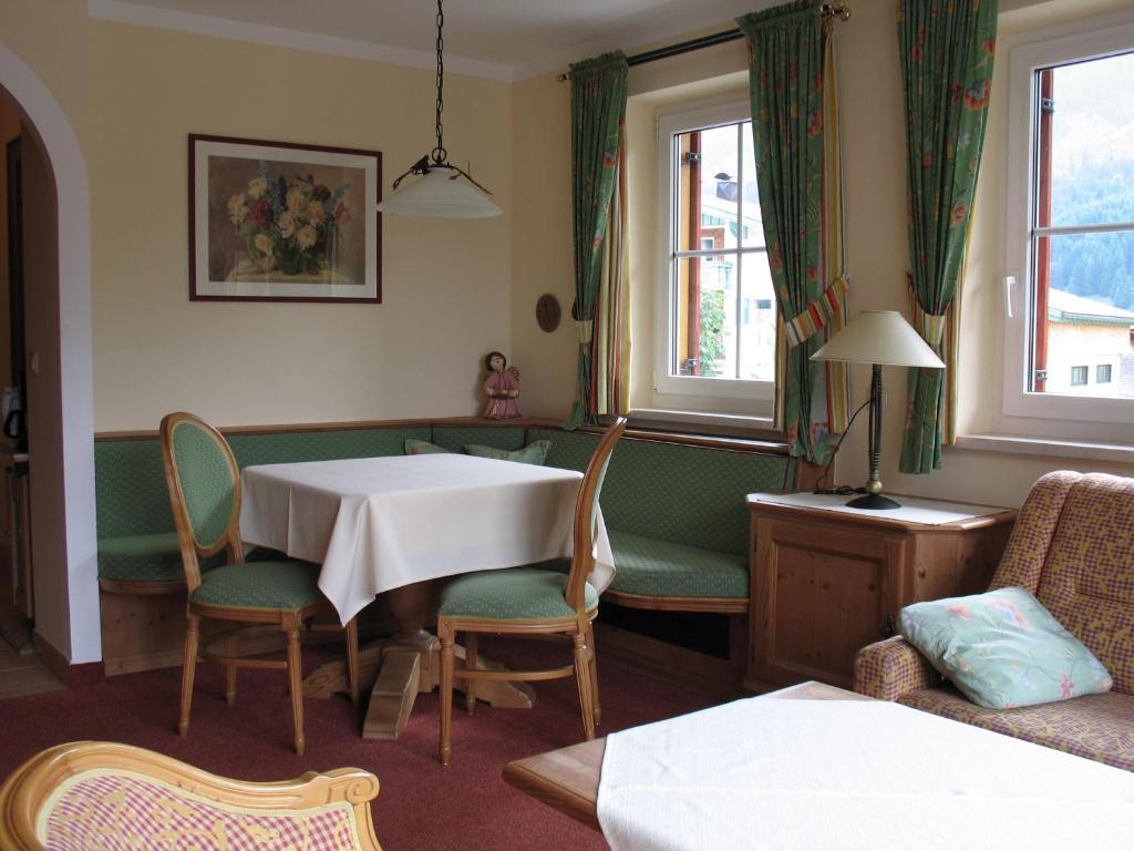 Hotel Triendlhof Zöblen Camera foto