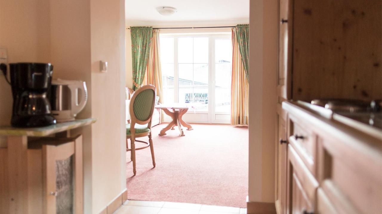 Hotel Triendlhof Zöblen Esterno foto